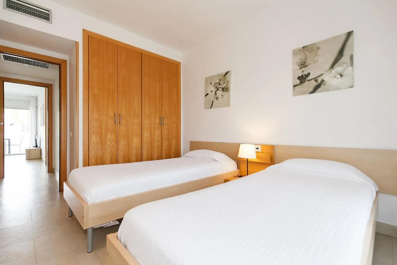Uhc Spa Aqquaria Family Complex Salou
