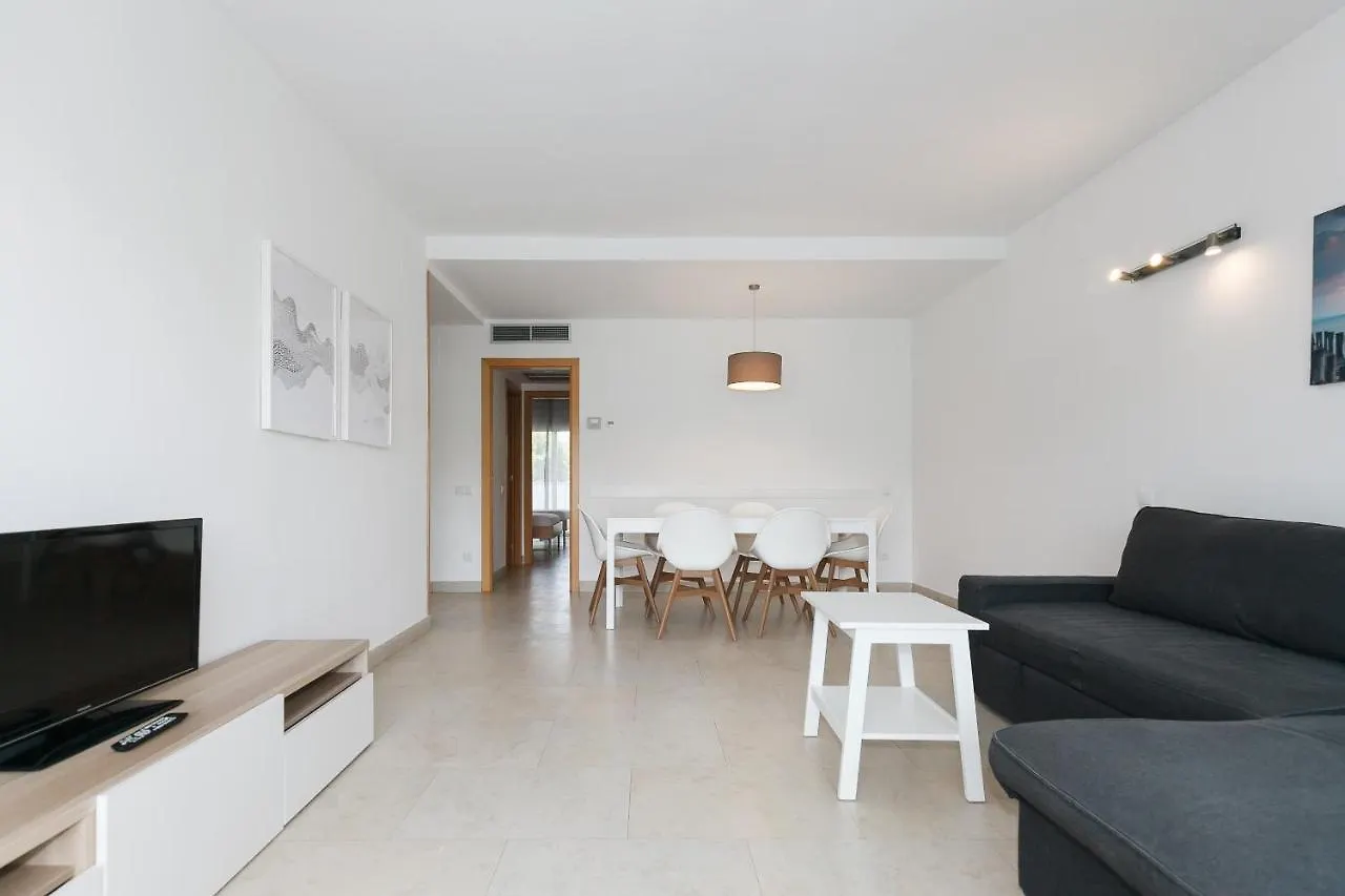 Uhc Spa Aqquaria Family Complex Salou Daire