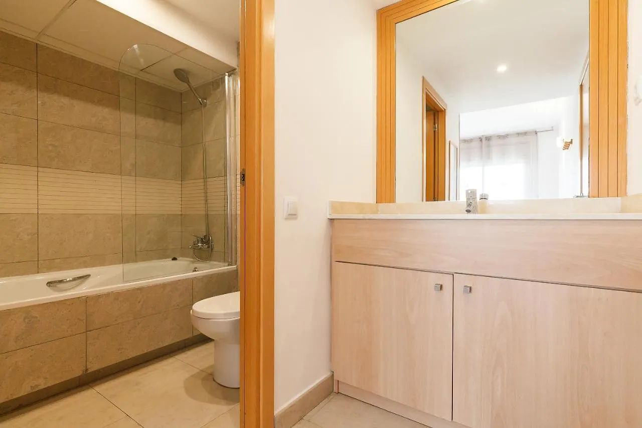 Uhc Spa Aqquaria Family Complex Salou 0*,  İspanya