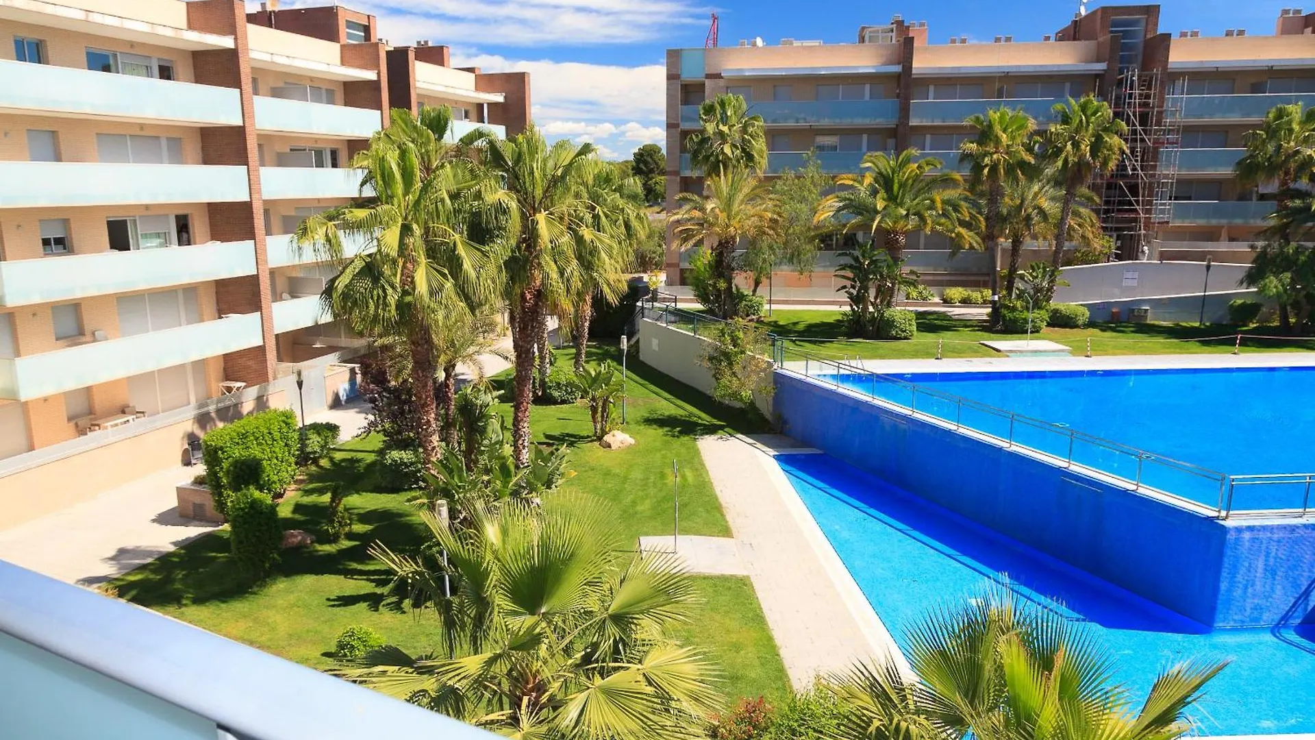 Appartement Uhc Spa Aqquaria Family Complex Salou